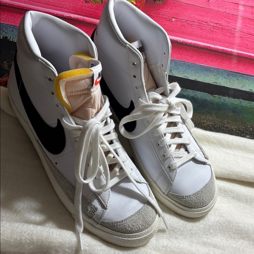 NIKE Men’s White High Top Lace-Up Basketball Sneakers BQ6806-100 Sz 10.5 New
